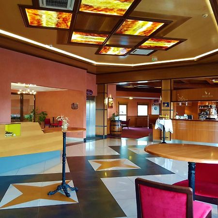Hotel Cigoland Kintzheim Buitenkant foto